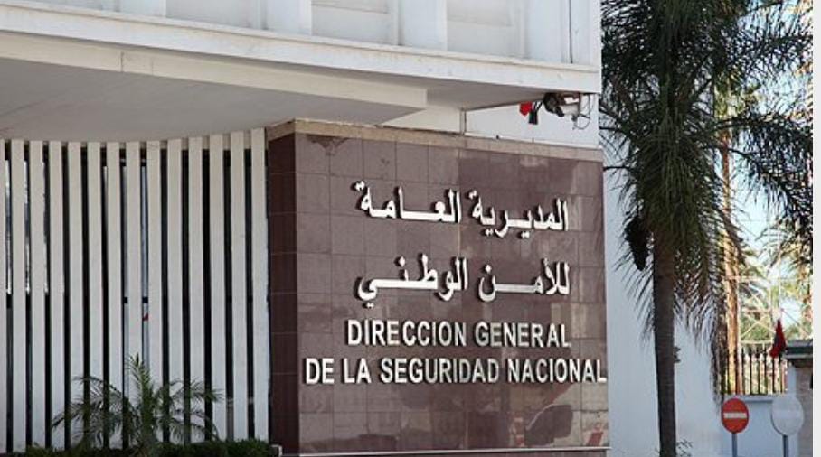 العيون: فتح بحث قضائي في حق شرطيين يشتبه في تورطهما في استعمال العنف ضد شخص كان موضوعا تحت تدبير الحراسة النظرية (بلاغ)