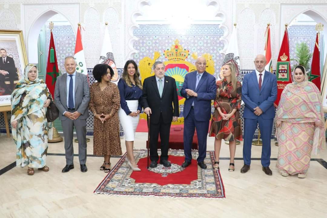 زيارة وفد بيروفي لمدينة العيون ، في إطار دعم الحكم الذاتي