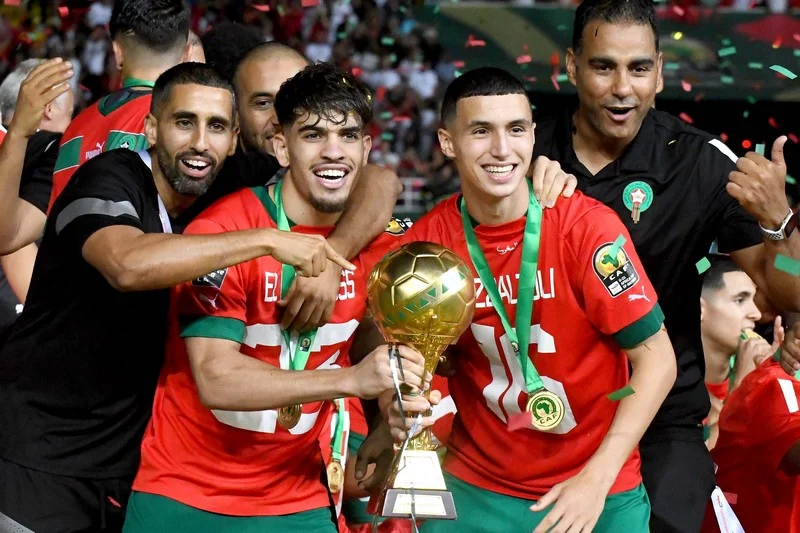 كرة القدم المغربية تواصل التوهج القاري في انتظار فوز “الكبار” بكأس إفريقيا
