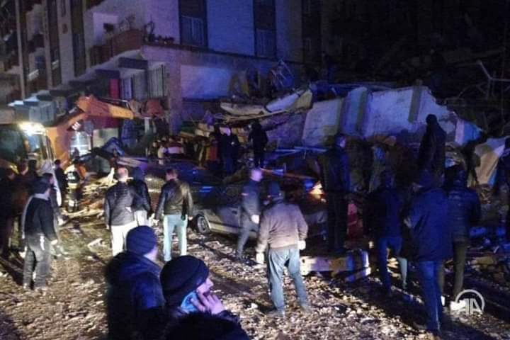 رسميا.. وزارة الداخلية تعلن وفاة 296 شخصا في المغرب إثر الزلزال العنيف