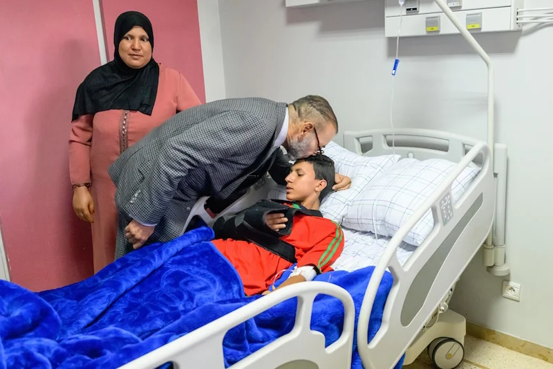 الملك محمد السادس يتبرع بمليار درهم لصندوق تدبير آثار زلزال الحوز