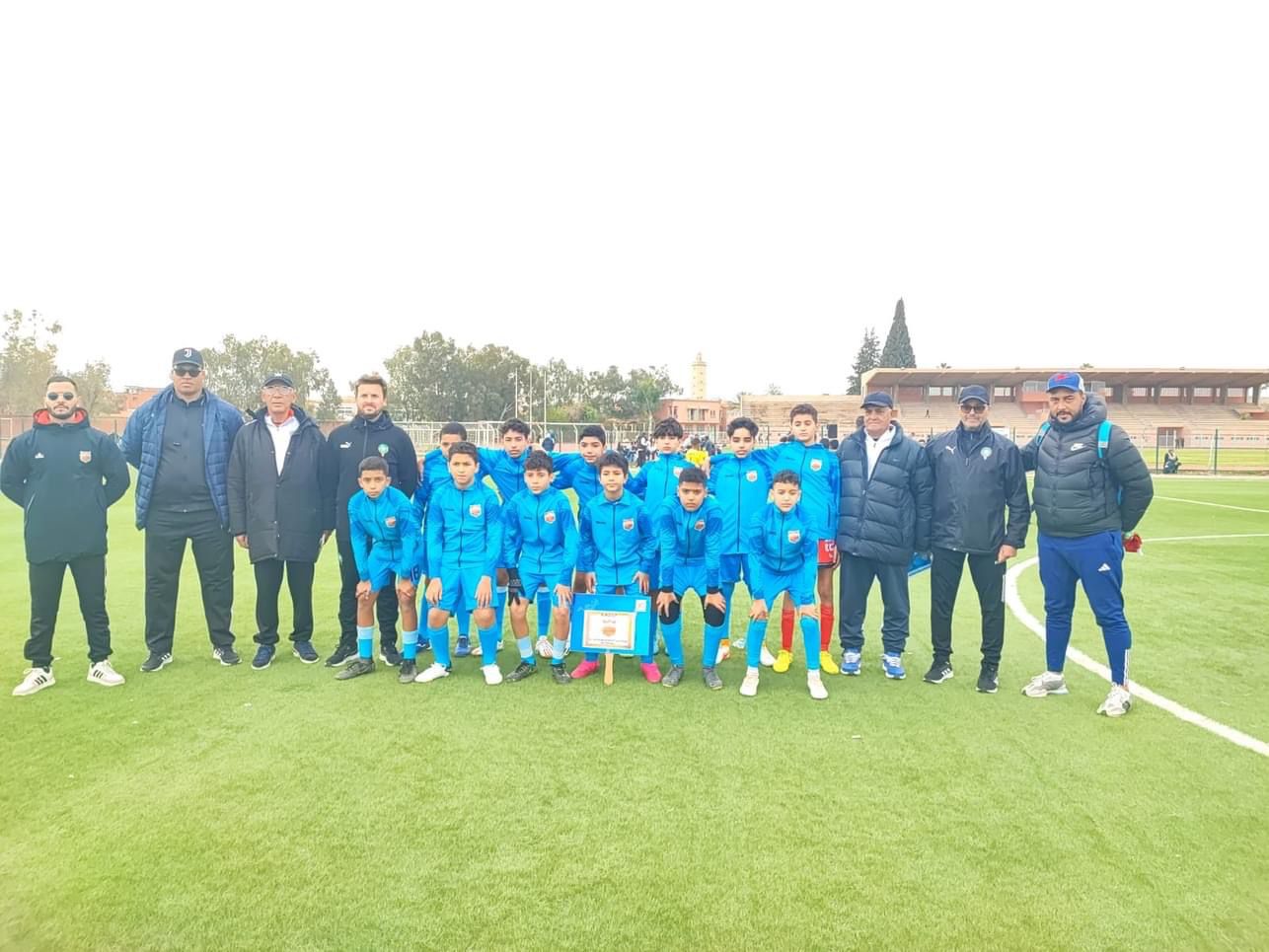 “تألق أبناء العيون في كأس التحدي: ممثل العيون يحصد المركز الثالث بعد انتصارات متألقة في مراكش”