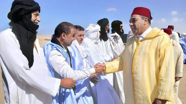 عامل اقليم طرفاية يفتتح مراسيم الموسم الديني لفقير امبارك