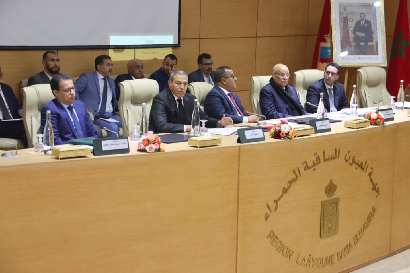 العيون: انعقاد أشغال اللقاء التشاوري الجهوي تحضيرًا للمناظرة الوطنية للجهوية المتقدمة