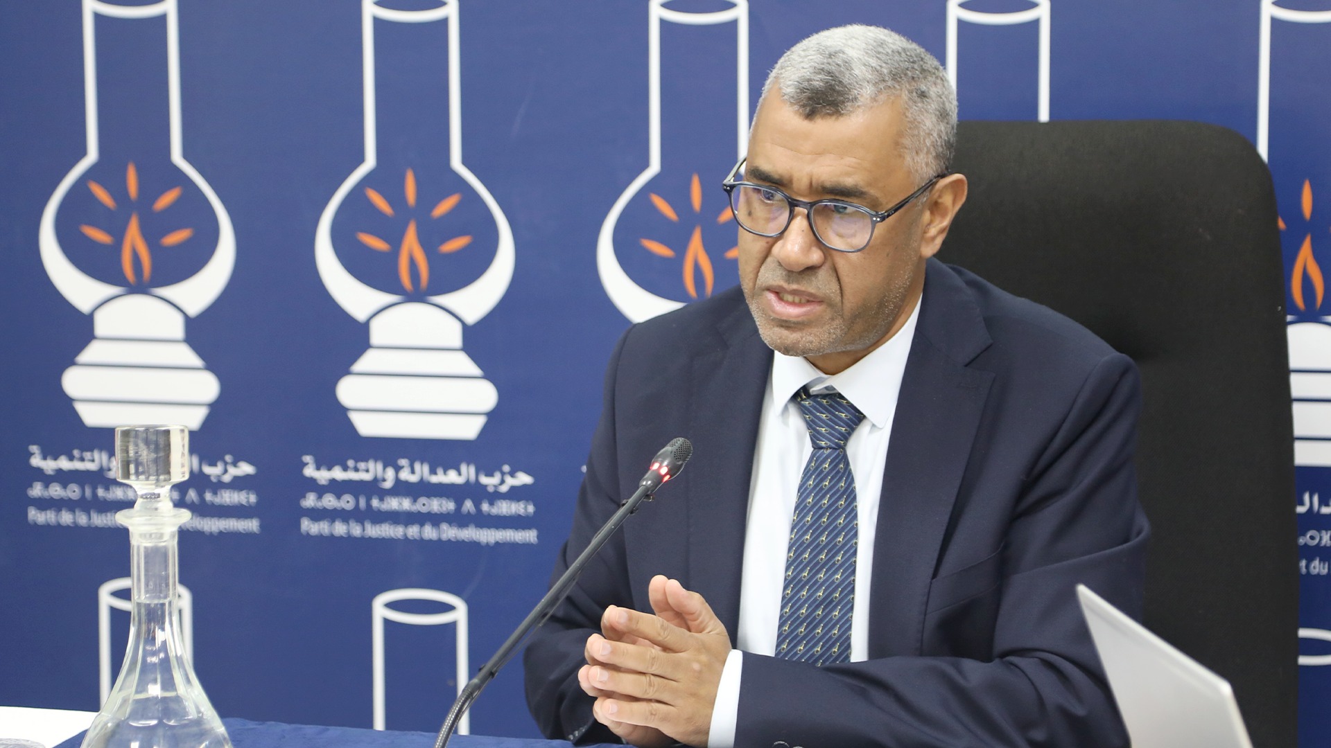 بووانو.. حزب العدالة والتنمية عصيّ على الانقسام ولن نسمح لأي جهة التدخل في المؤتمر