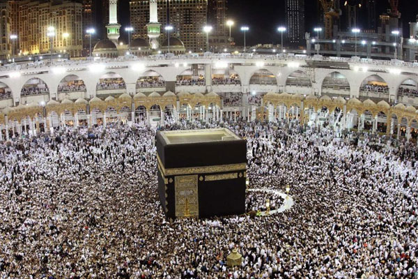 السعودية .. وزارة الحج والعمرة تحدد فاتح ذي القعدة كآخر موعد لمغادرة المعتمرين